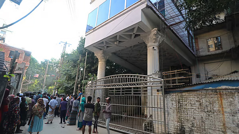 সাবেক শিক্ষামন্ত্রী নওফেলের বাসায় অভিযান, আটক ৭